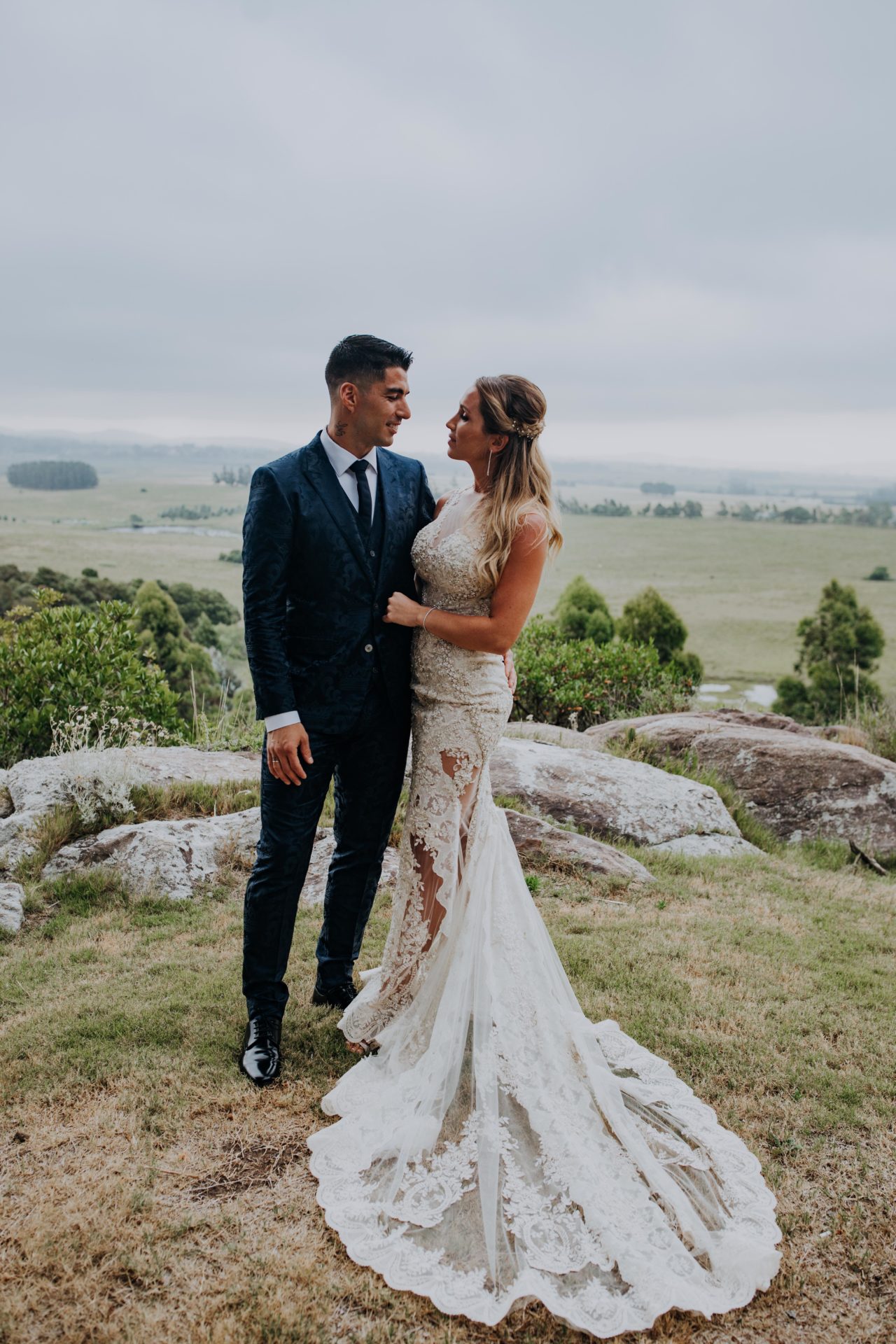 sofia balbi luis suarez yolancris barcelona españa vestido de novia