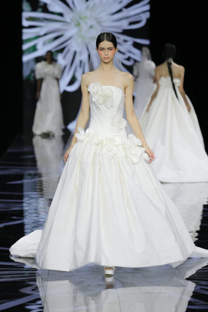 ATTITUDE 2024 YOLANCRIS BRIDAL COLLECTION